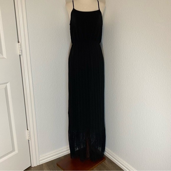 NWT  YA LA Maxi Dress Silk Lace Pleats Slip Style Sexy Glam Black Size M - Picture 3 of 14